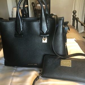 Michael Kors Classy and Professinal.